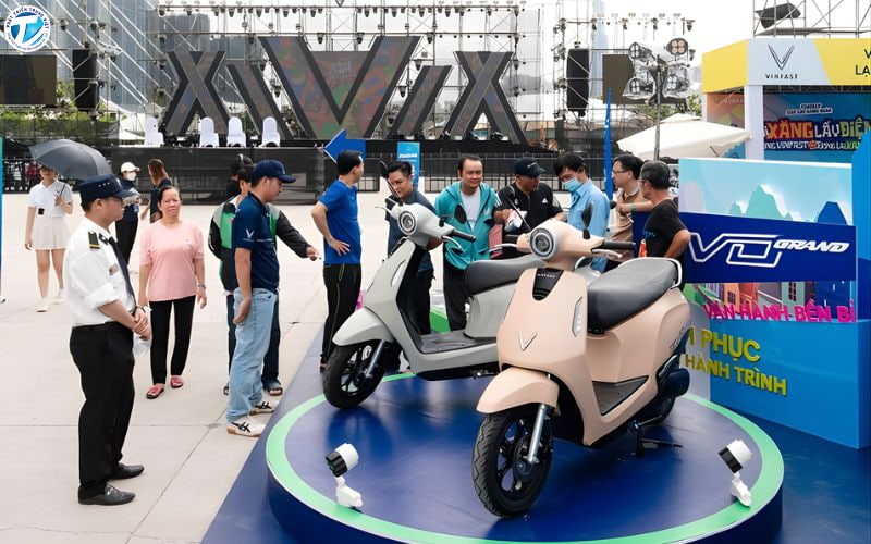 Thị trường xe máy điện ngày càng sôi động